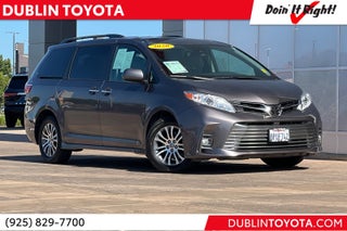 2020 Toyota Sienna XLE 8 Passenger