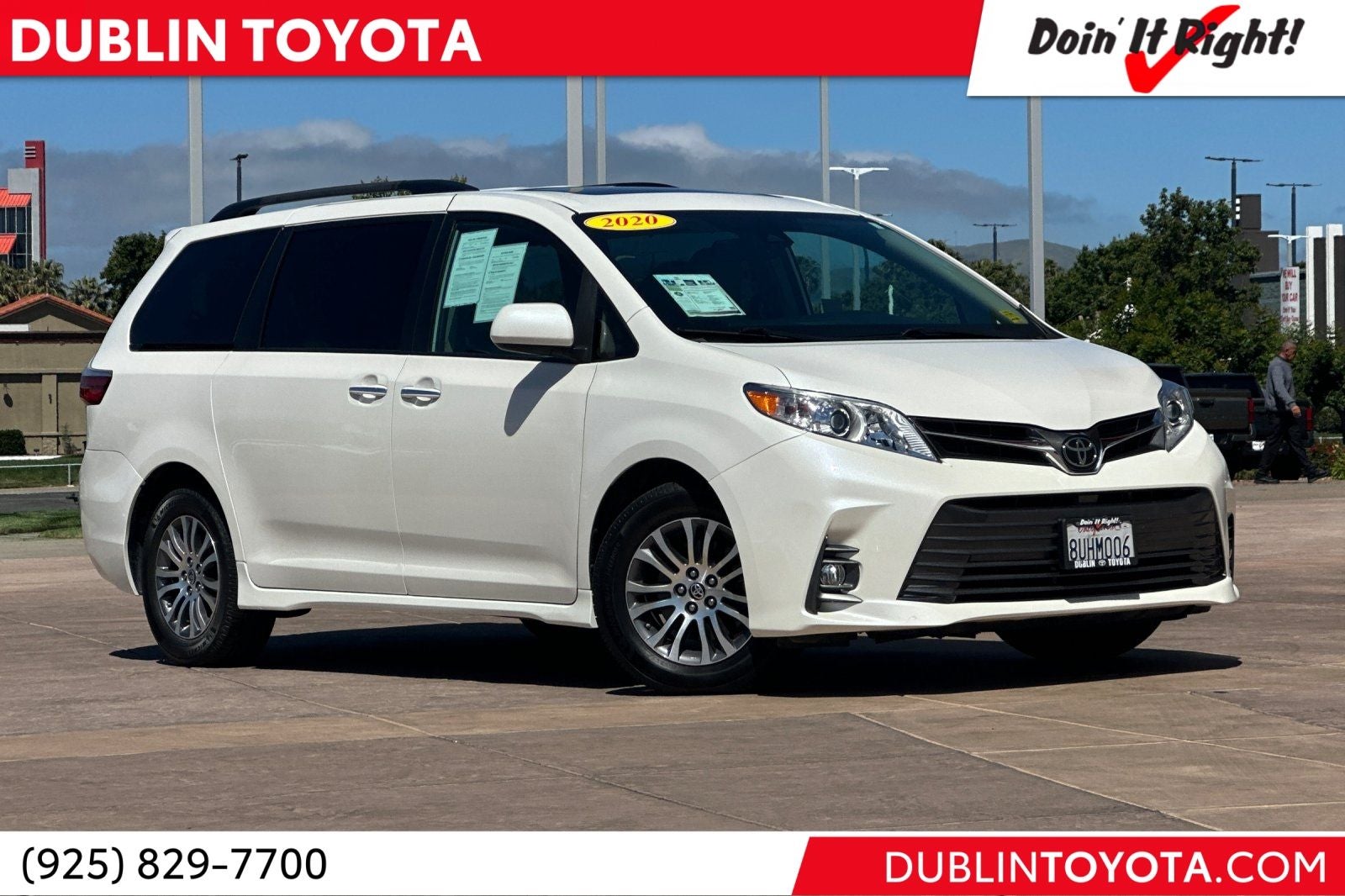 2020 Toyota Sienna XLE V6 8-Passenger FWD's photo