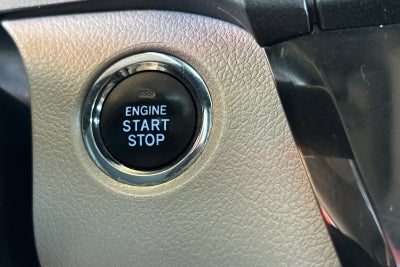 2018 Toyota Sienna XLE 8 Passenger