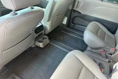 2020 Toyota Sienna XLE 8 Passenger