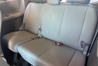 2020 Toyota Sienna XLE 8 Passenger