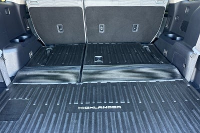2021 Toyota Highlander Hybrid LE
