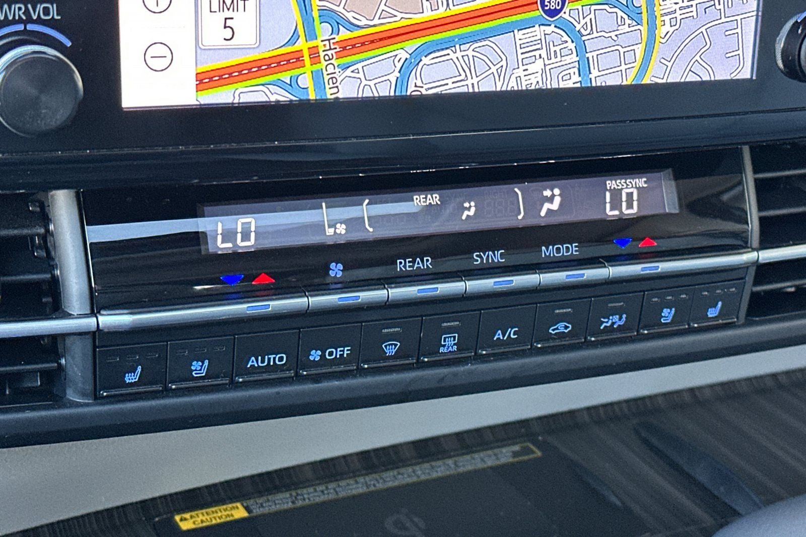 2023 Toyota Sienna Limited 7 Passenger