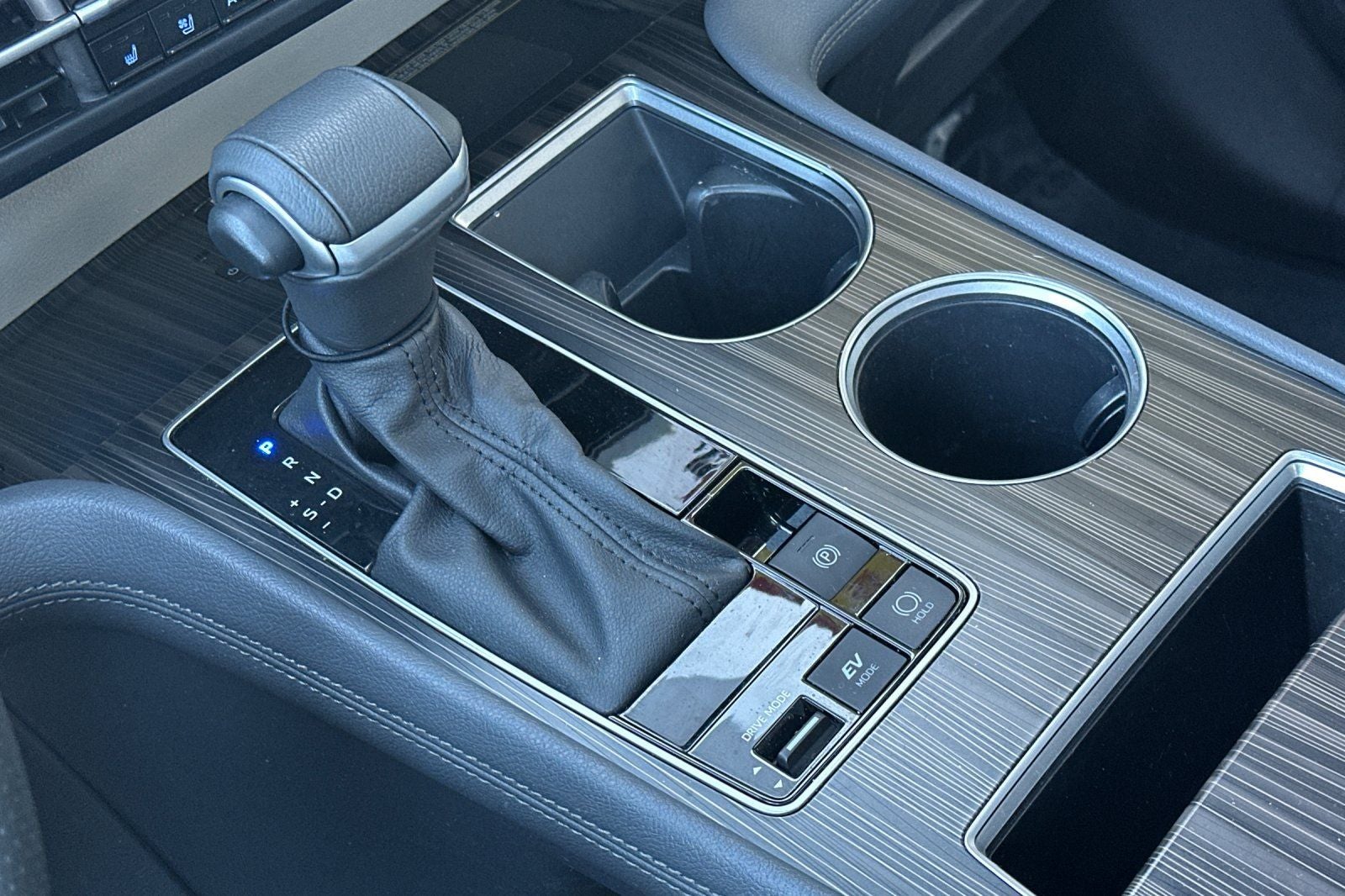 2023 Toyota Sienna Limited 7 Passenger