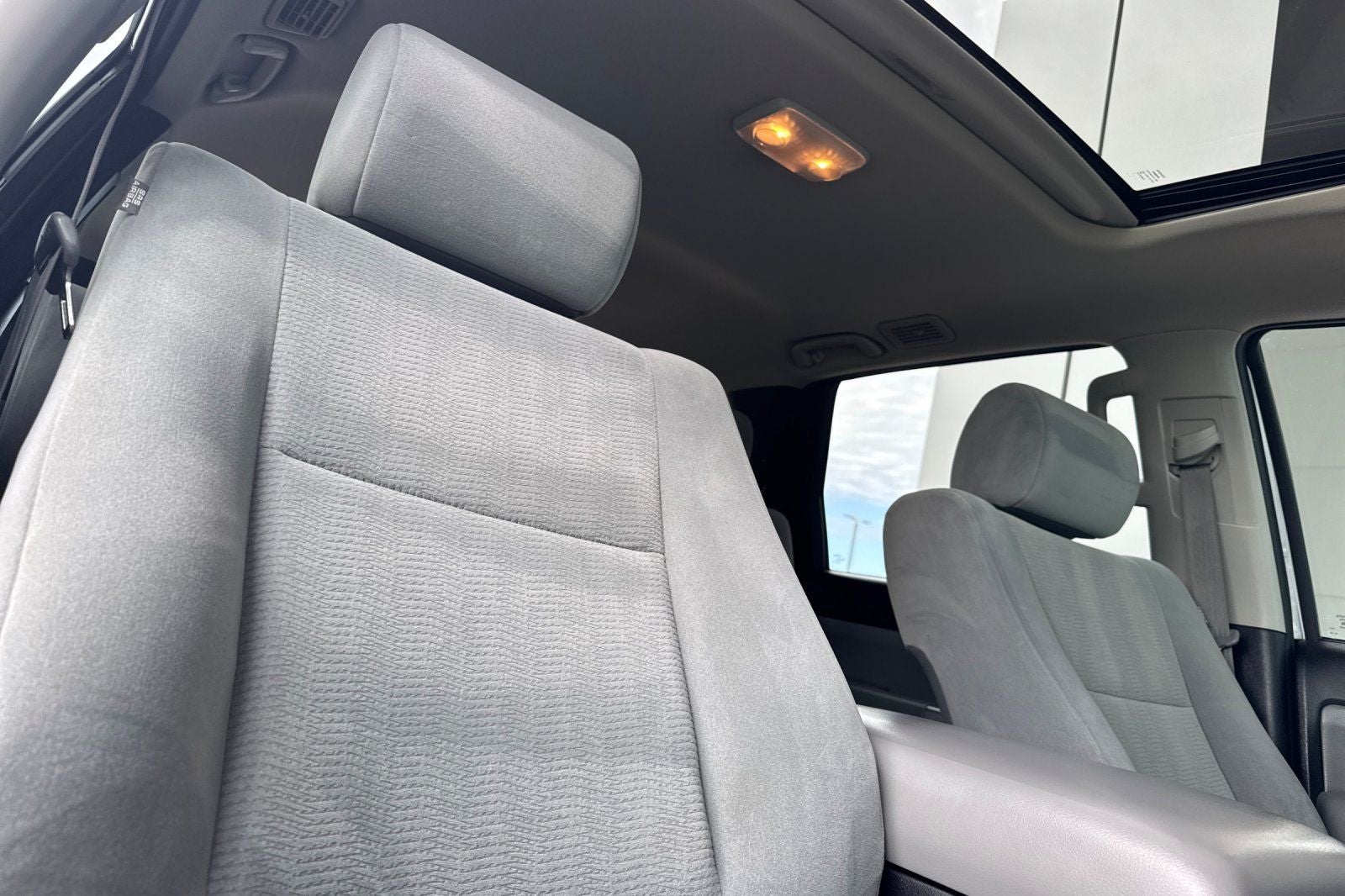 2018 Toyota Sequoia SR5 5.7L