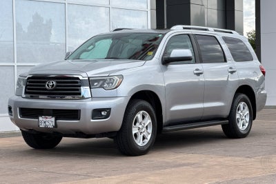 2018 Toyota Sequoia SR5 5.7L