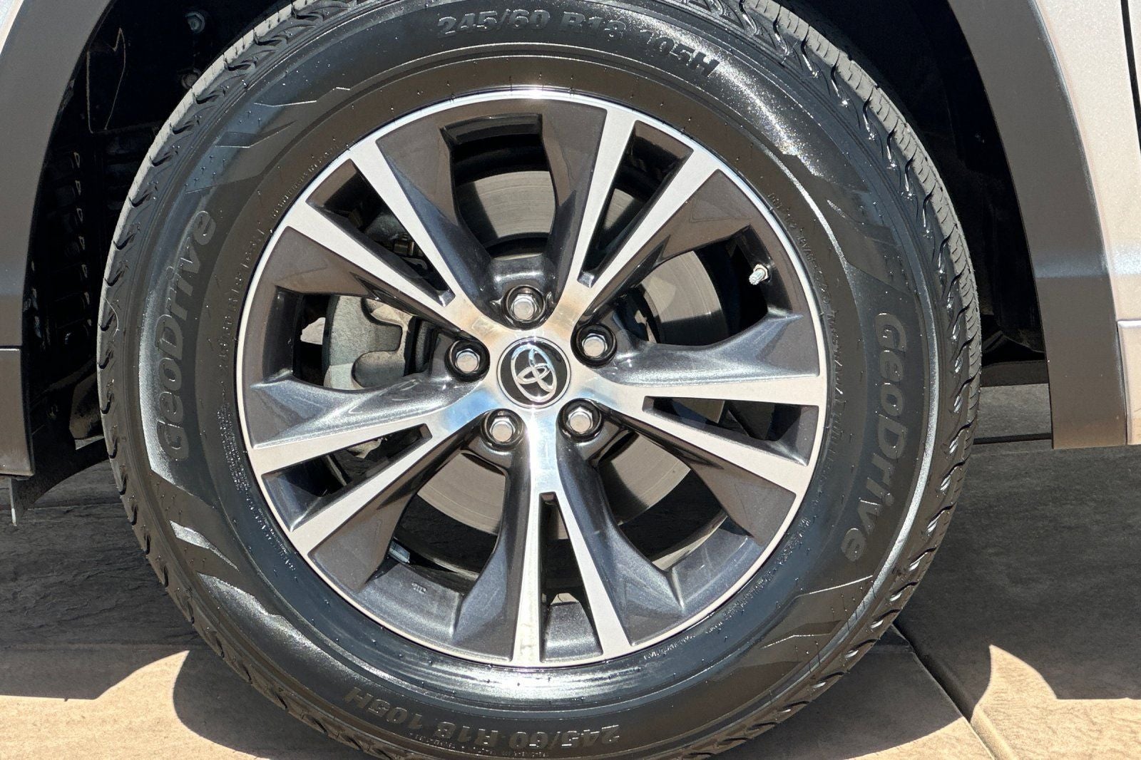 2018 Toyota Highlander LE