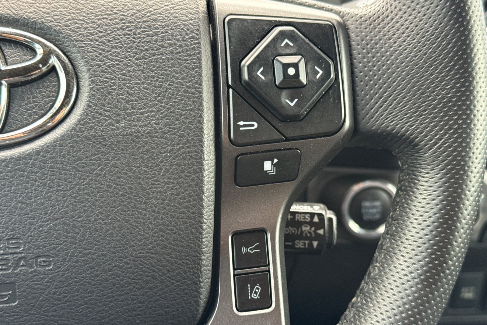 2021 Toyota Tacoma TRD Off-Road V6