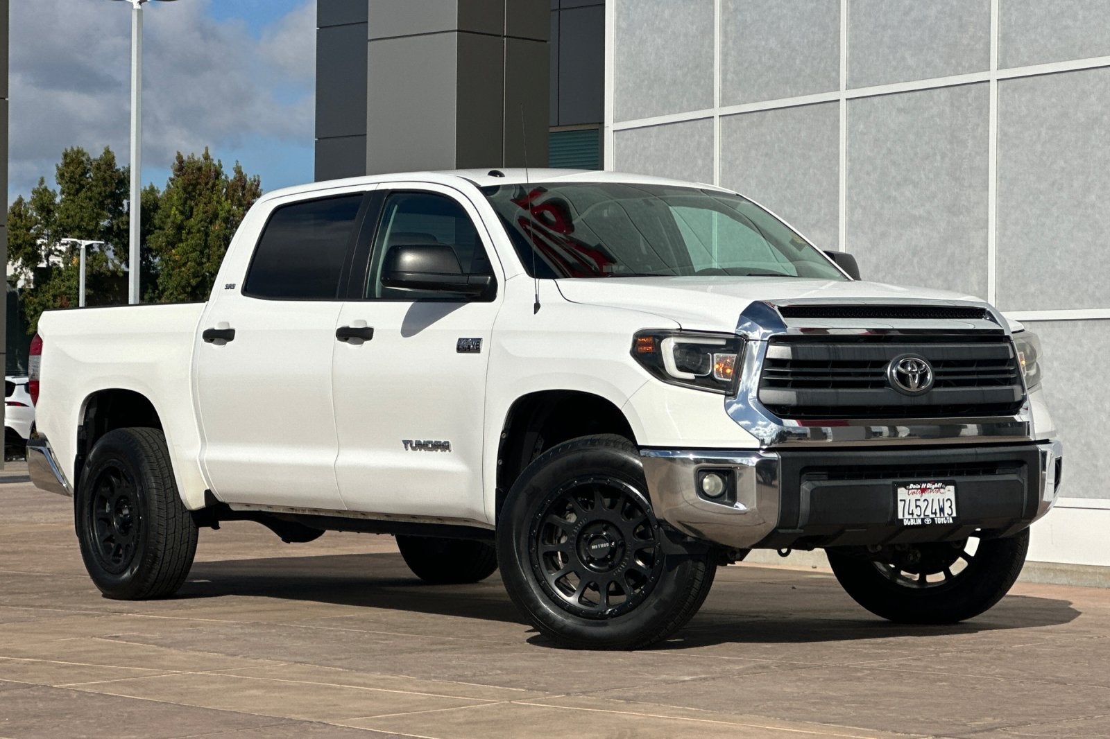 2014 Toyota Tundra SR5