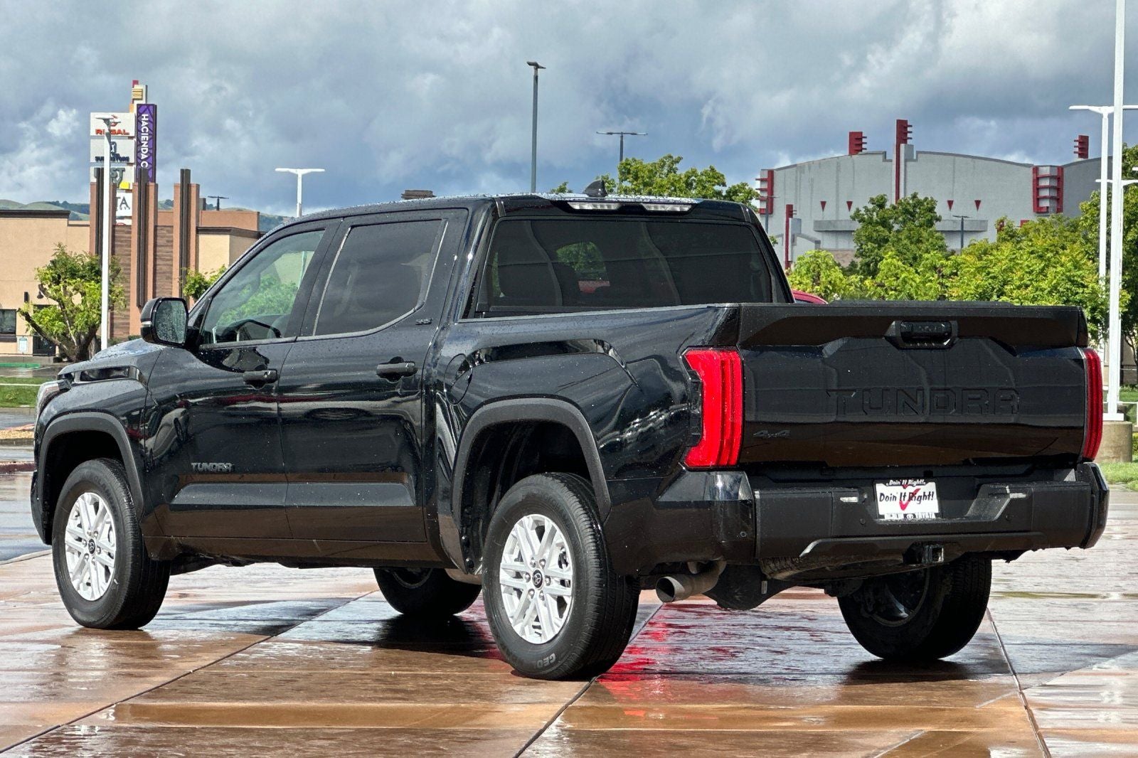 2023 Toyota Tundra SR5