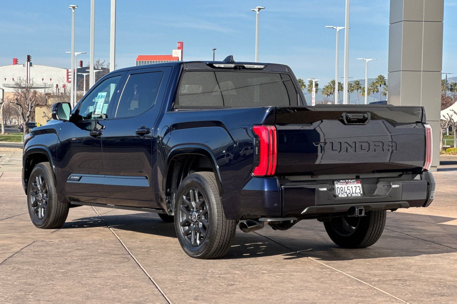 2024 Toyota Tundra Hybrid Platinum