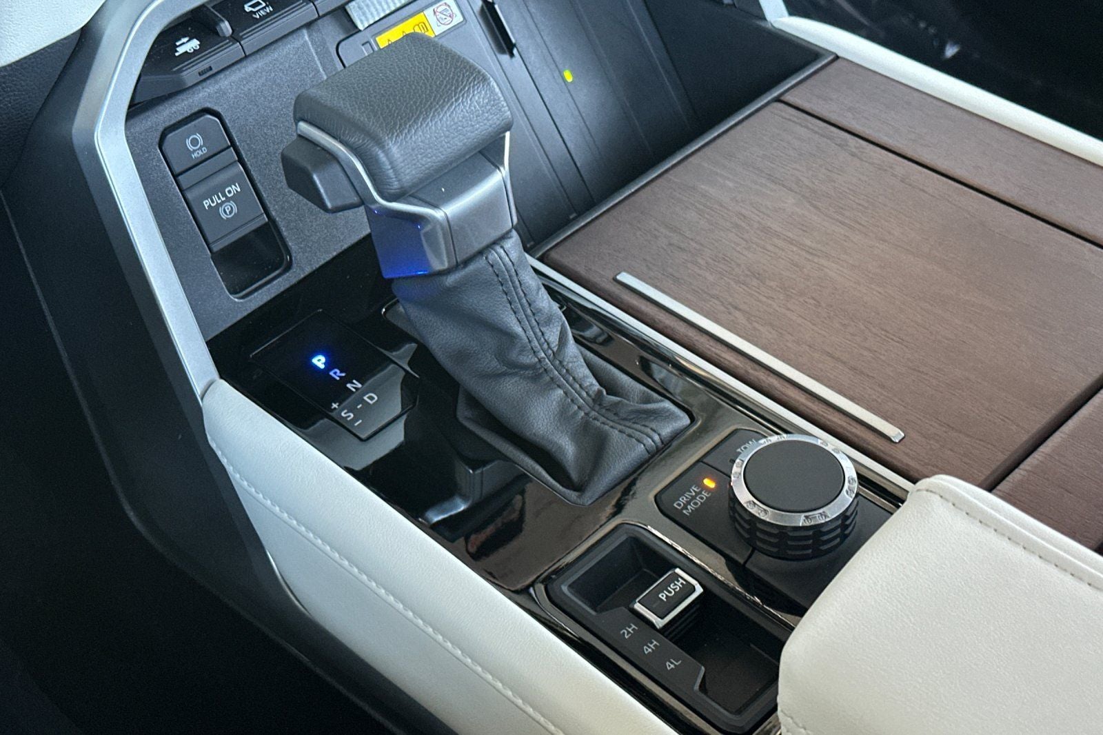 2024 Toyota Tundra Hybrid Capstone