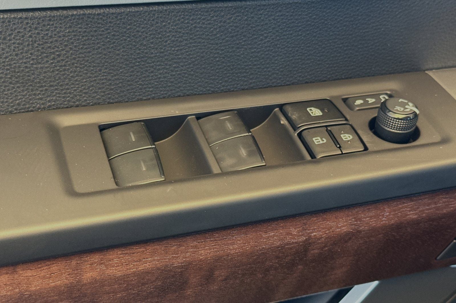 2024 Toyota Tundra Hybrid Capstone