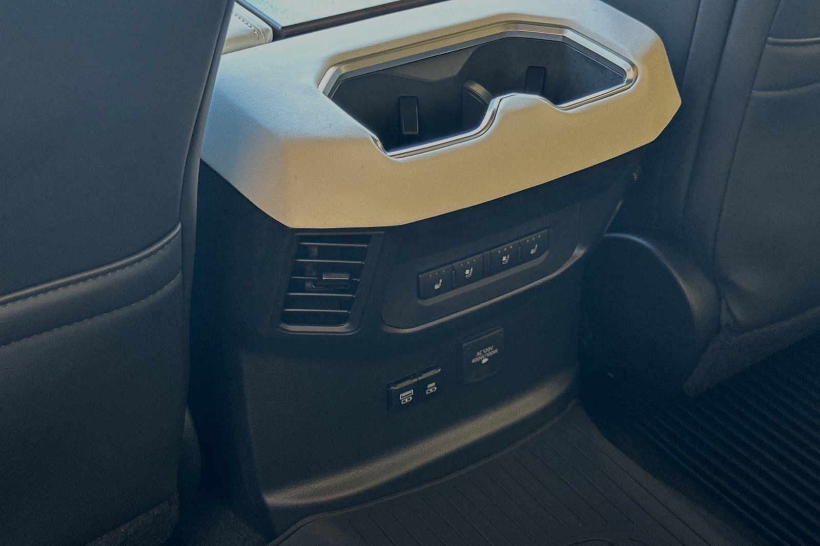 2024 Toyota Tundra Hybrid Capstone