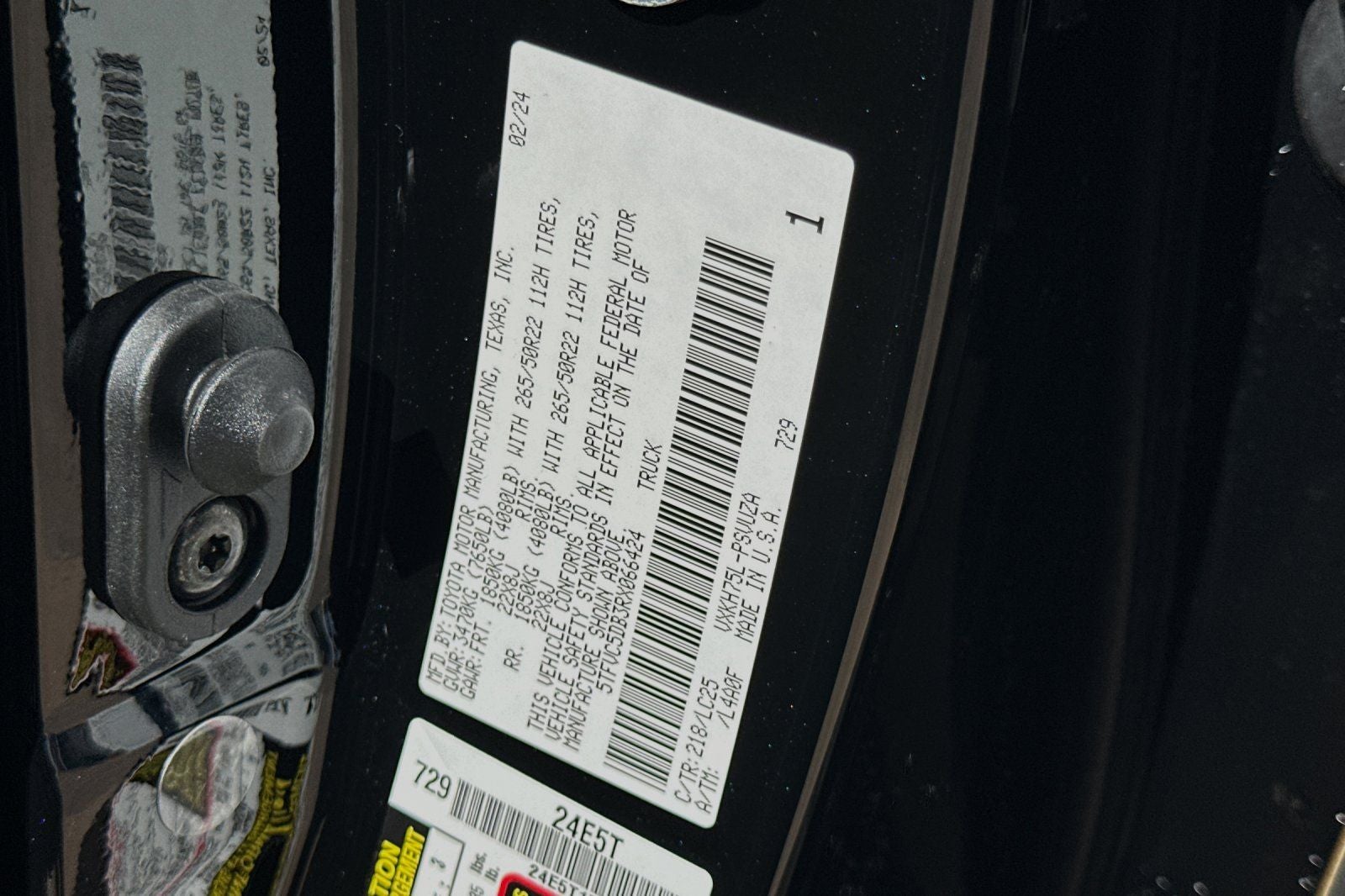 2024 Toyota Tundra Hybrid Capstone