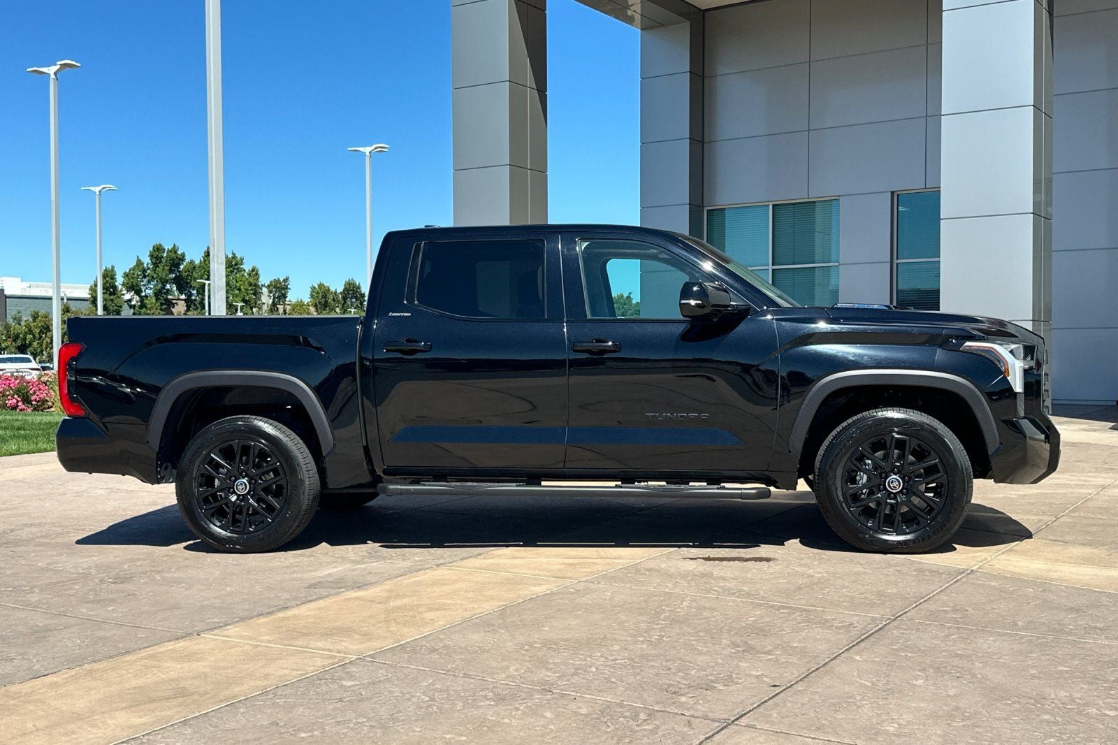 2024 Toyota Tundra Hybrid Limited