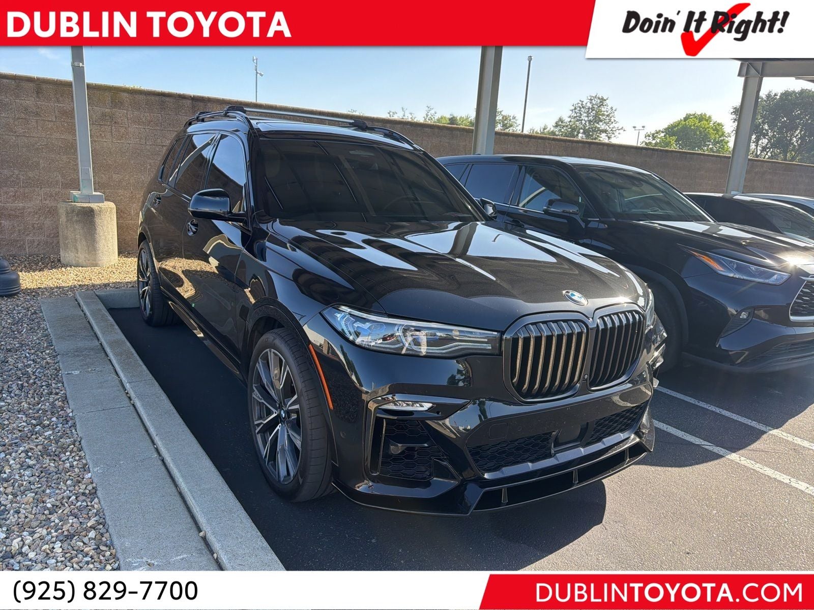 2021 BMW X7 M50i's photo