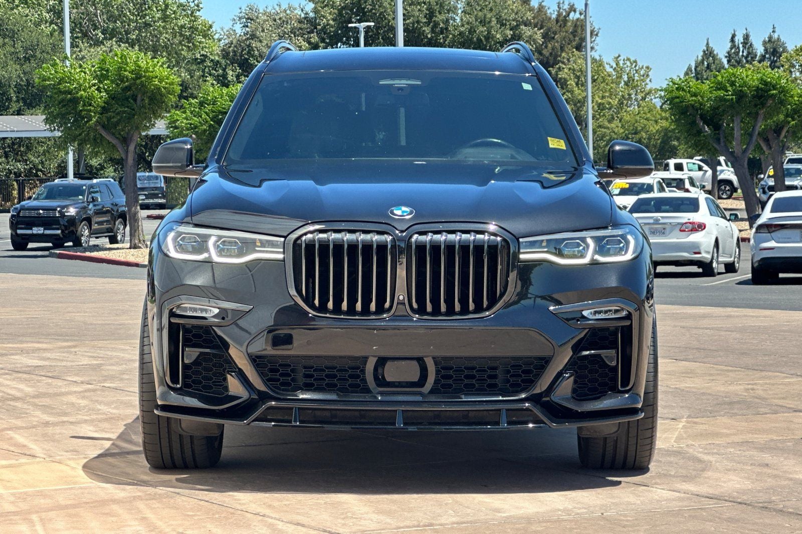 2021 BMW X7 M50i