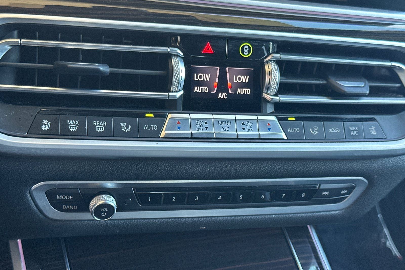 2021 BMW X7 M50i