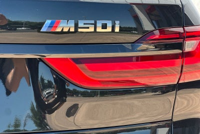 2021 BMW X7 M50i
