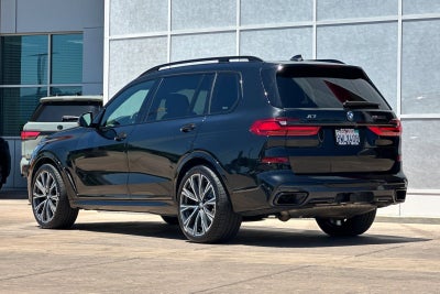 2021 BMW X7 M50i