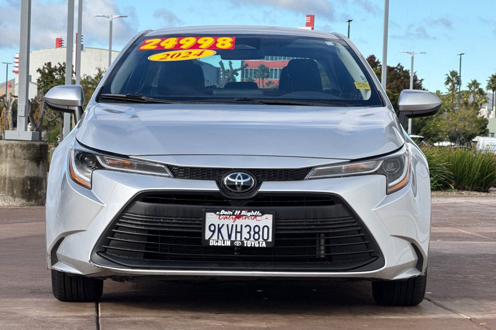 2024 Toyota Corolla LE