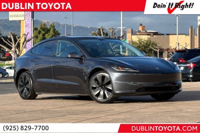 2025 Tesla Model 3 Long Range