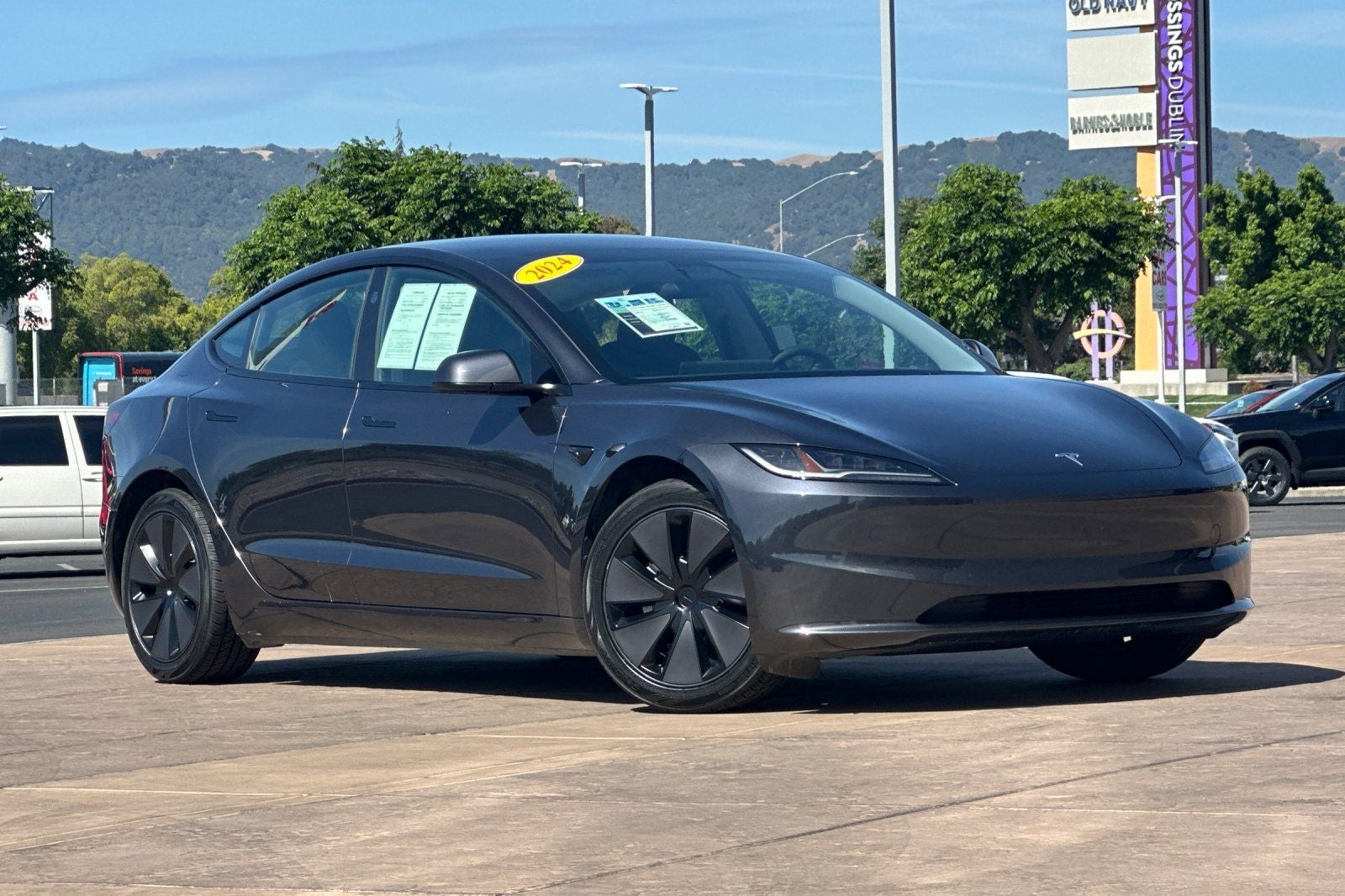 2024 Tesla Model 3 Base