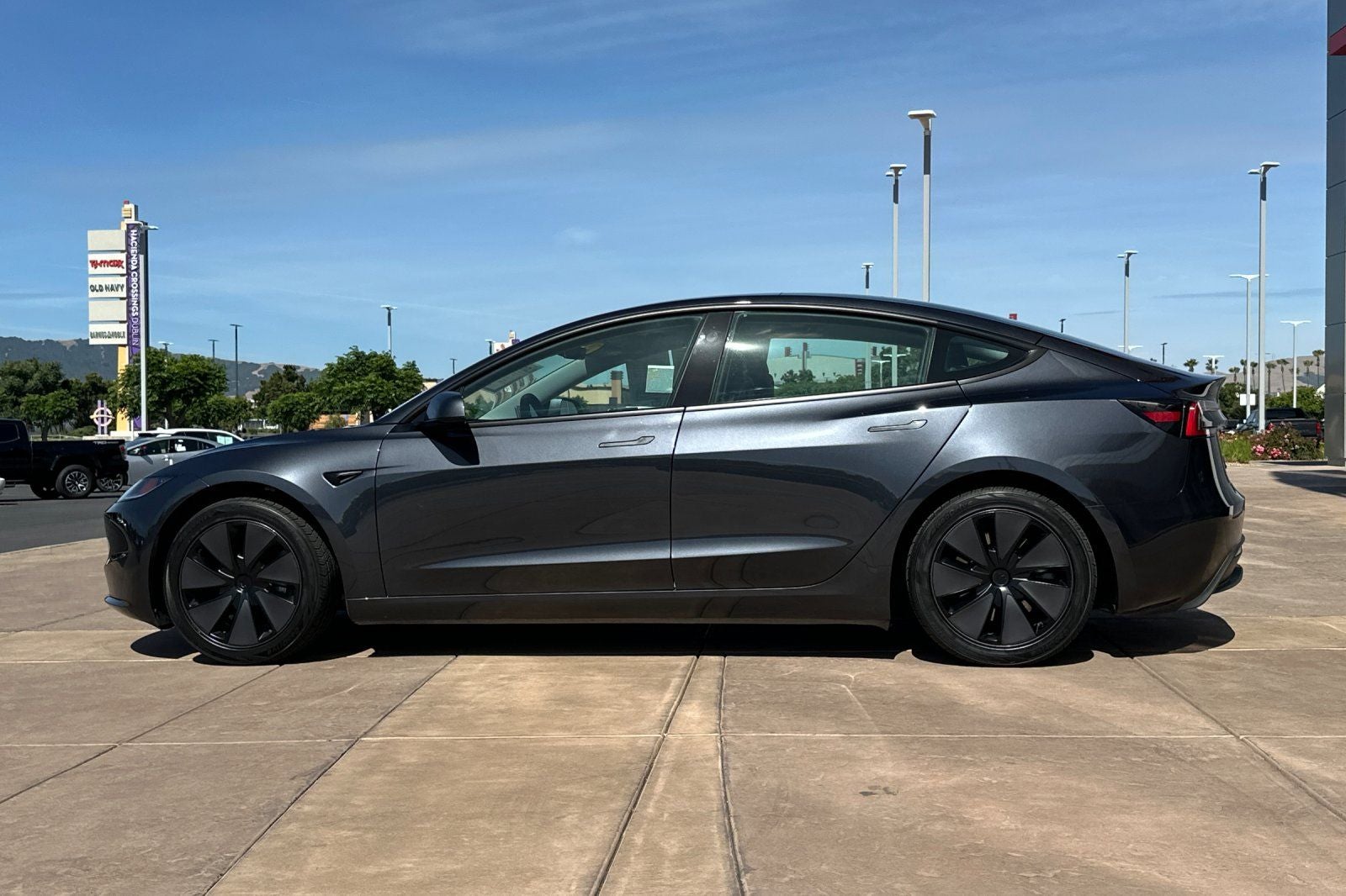 2024 Tesla Model 3 Base