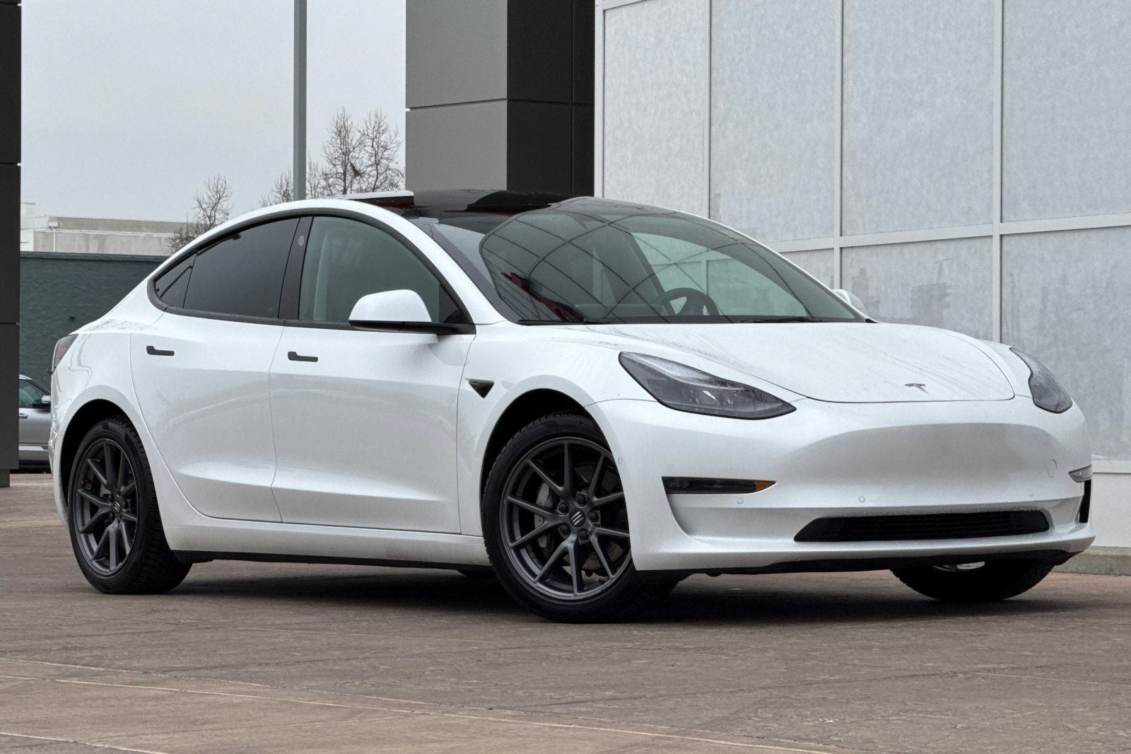 Used 2022 Tesla Model 3 Long Range with VIN 5YJ3E1EB4NF318193 for sale in Dublin, CA