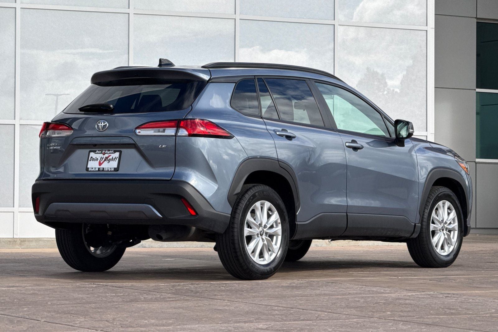 2025 Toyota Corolla Cross LE