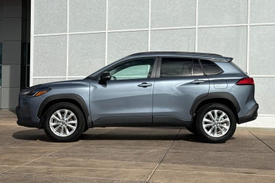 2025 Toyota Corolla Cross LE