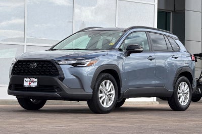 2025 Toyota Corolla Cross LE