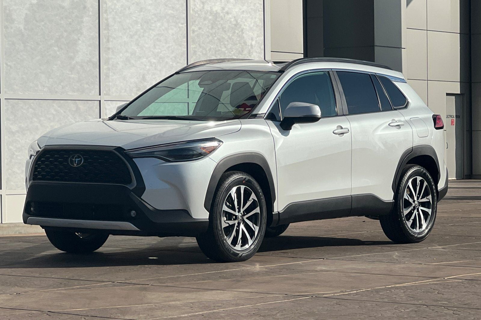 2024 Toyota Corolla Cross XLE