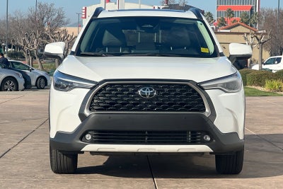 2024 Toyota Corolla Cross XLE