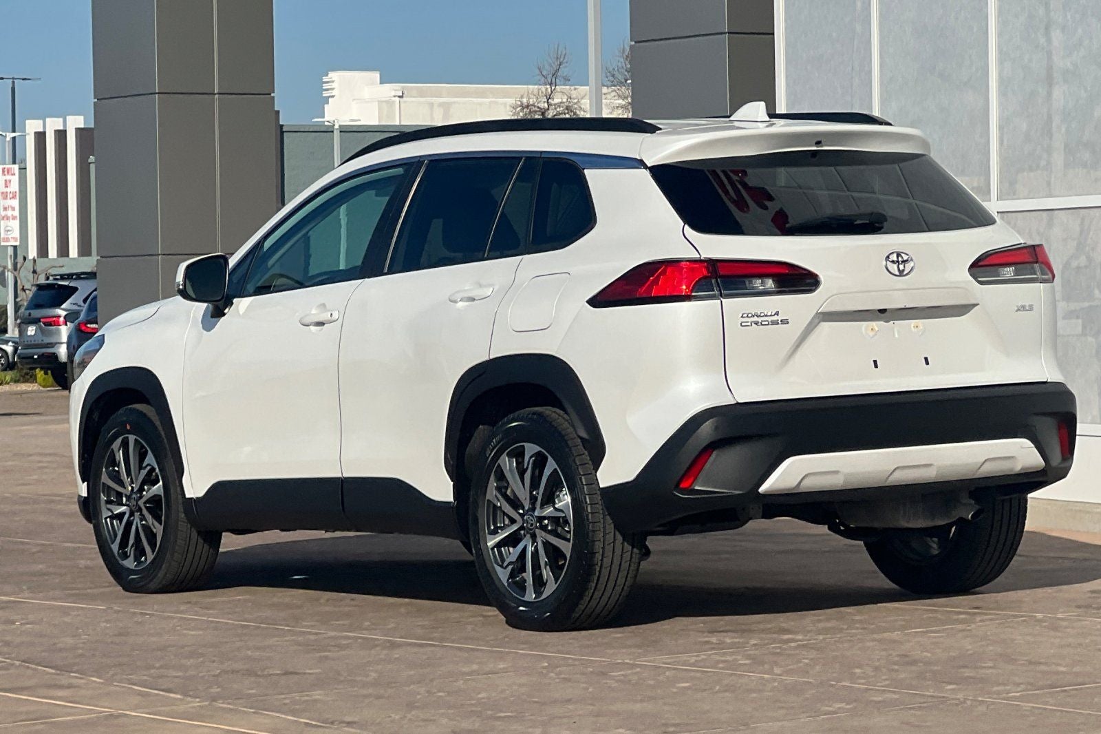 2024 Toyota Corolla Cross XLE