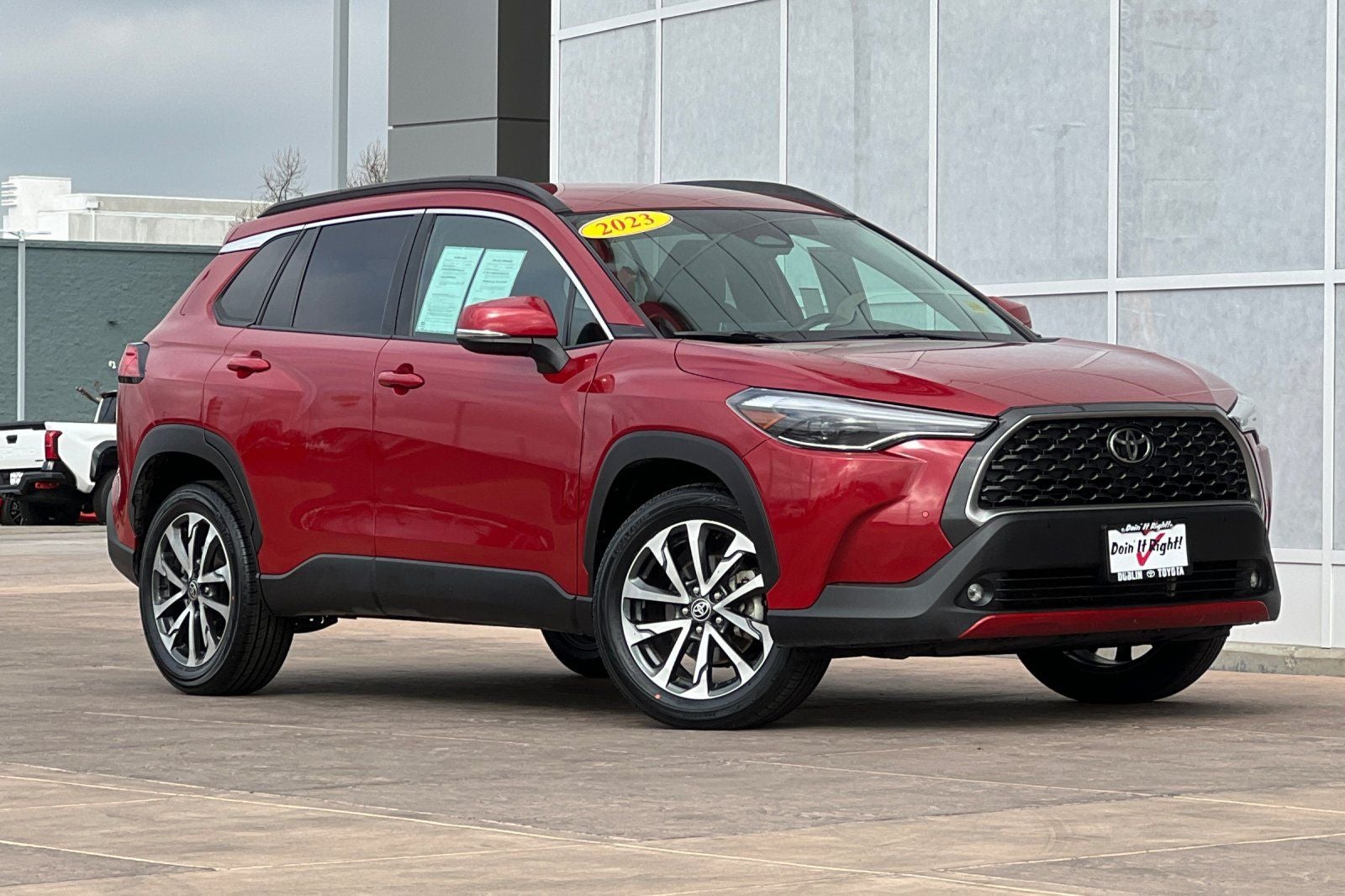 2023 Toyota Corolla Cross XLE