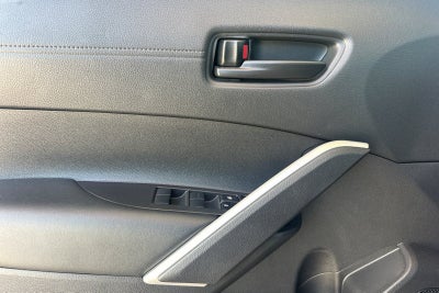2025 Toyota Corolla Cross Hybrid SE