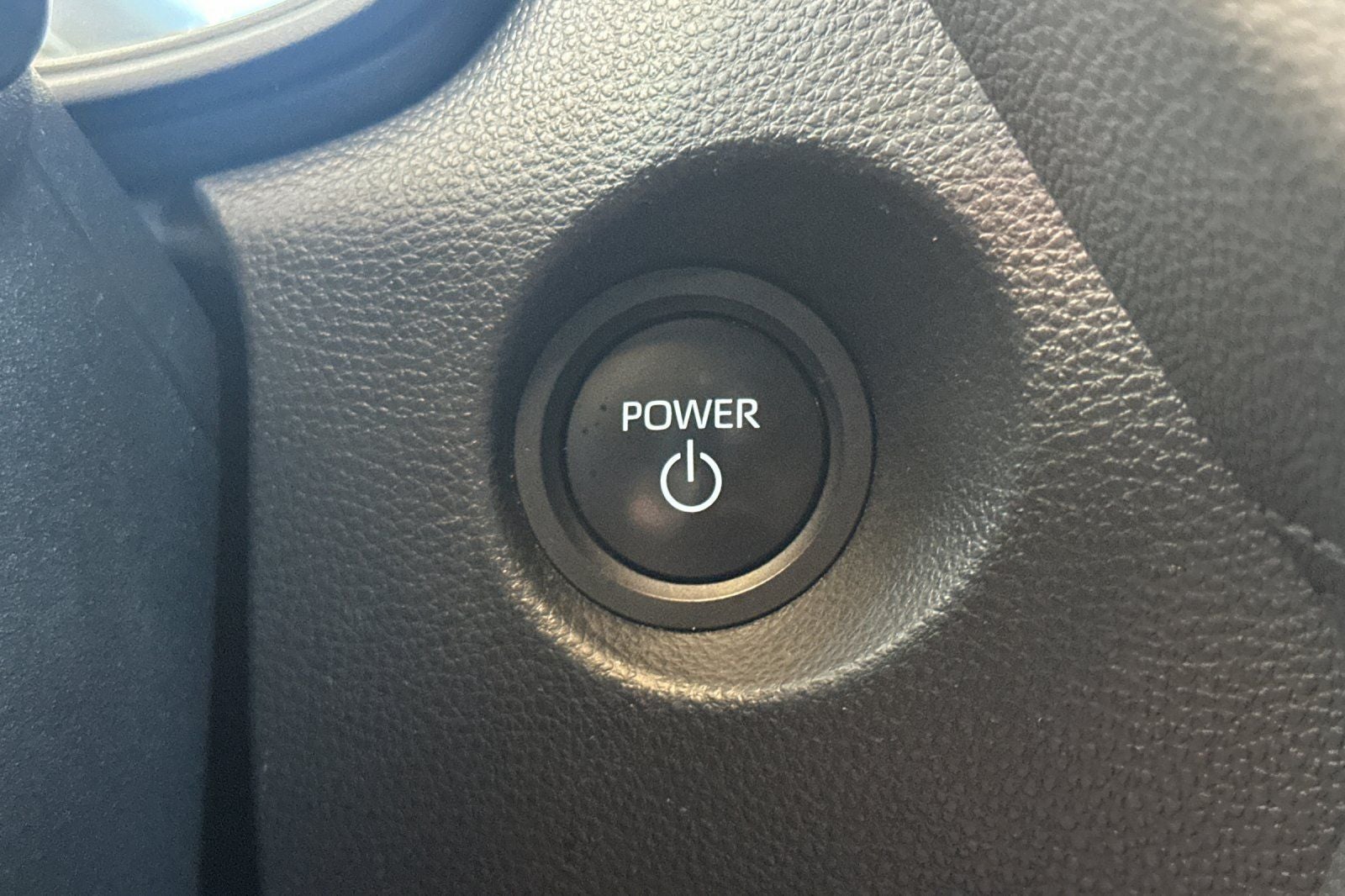 2025 Toyota Corolla Cross Hybrid SE