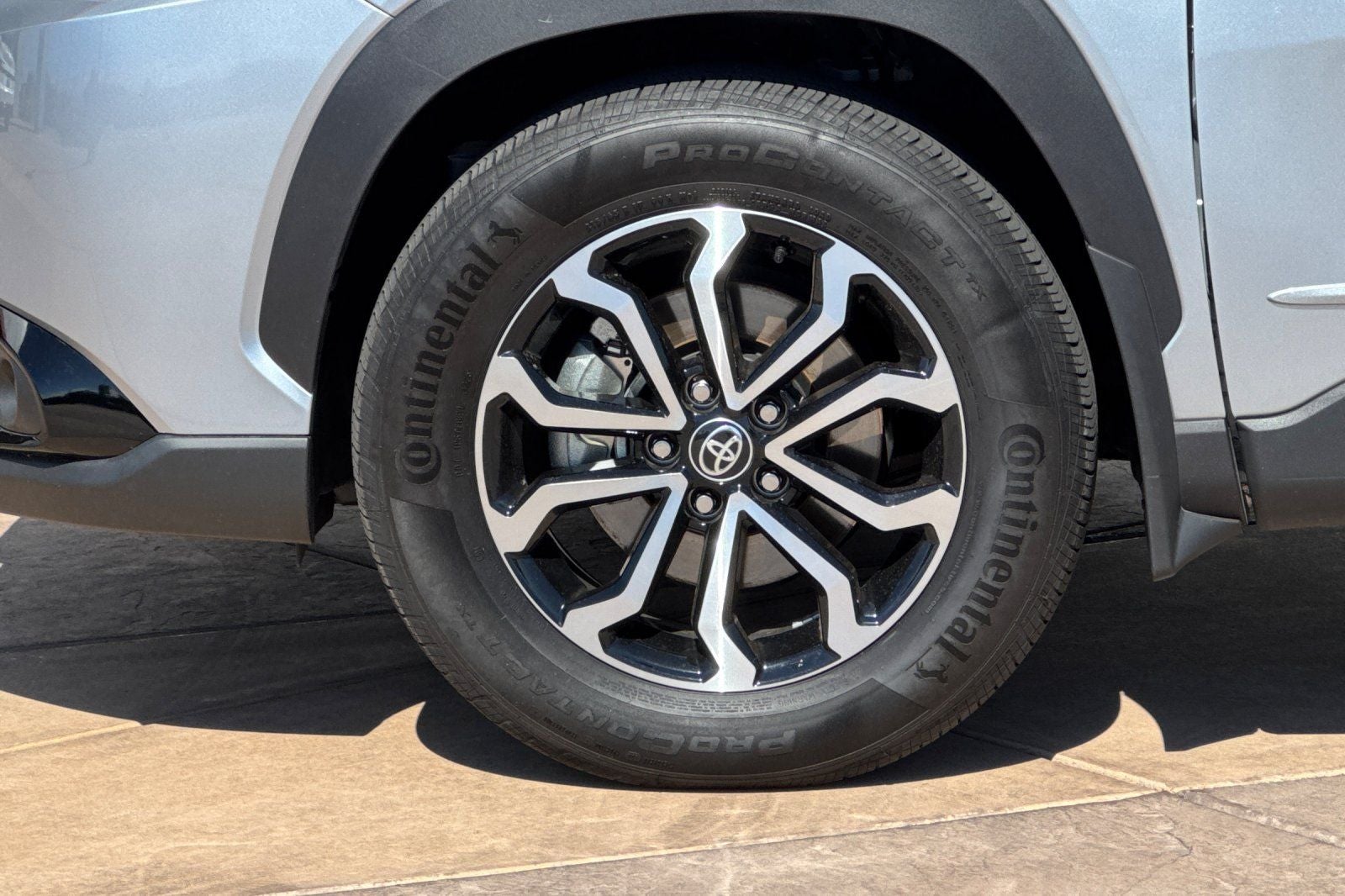 2025 Toyota Corolla Cross Hybrid SE