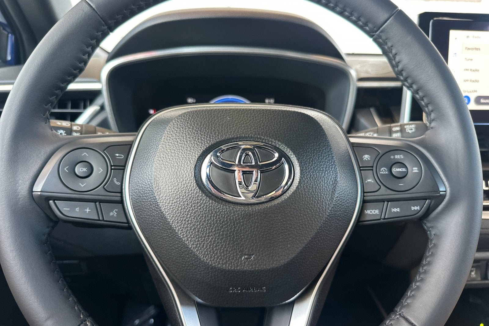 2024 Toyota Corolla Cross Hybrid XSE