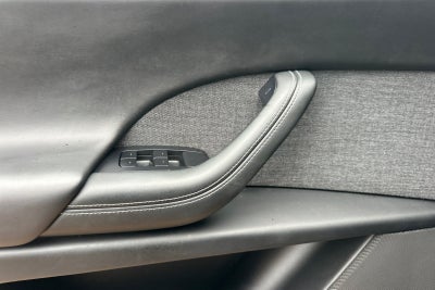 2023 Tesla Model X Standard Range