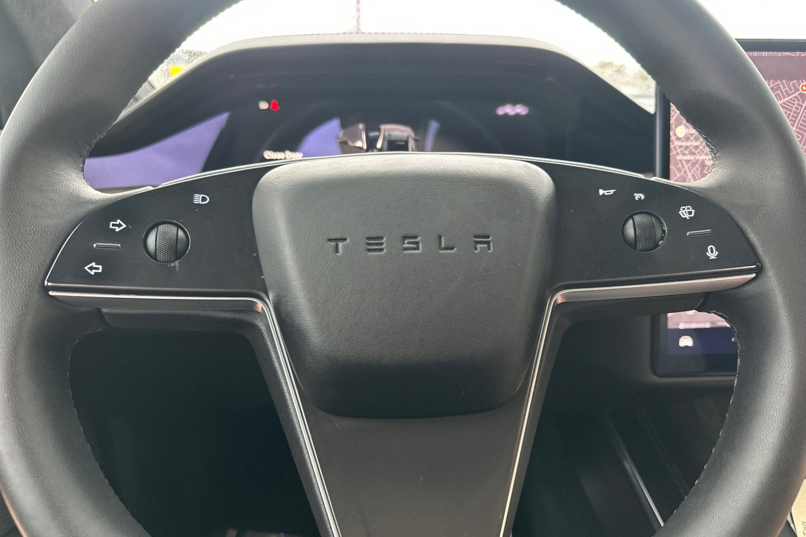 2023 Tesla Model X Standard Range