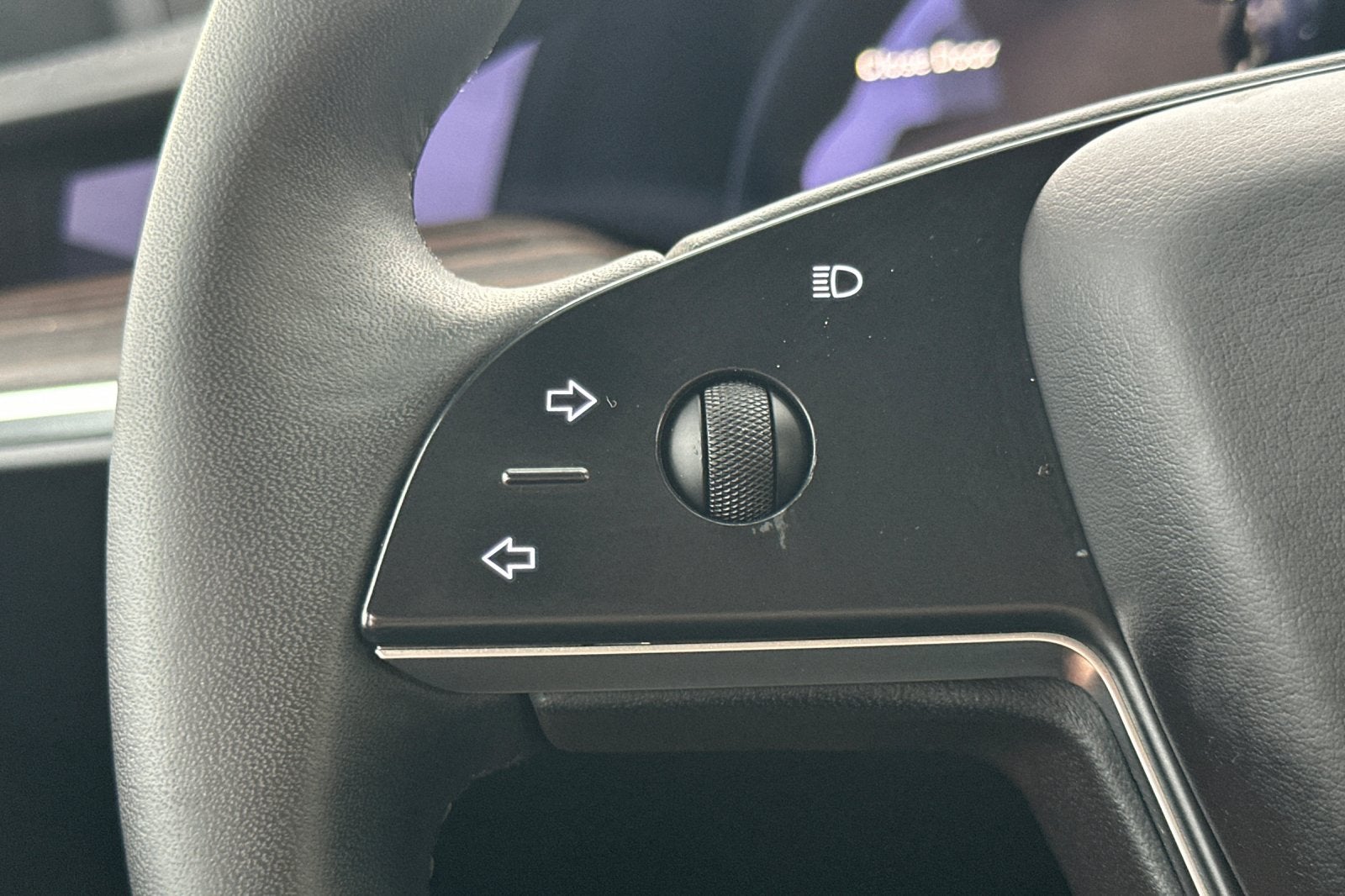 2023 Tesla Model X Standard Range