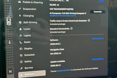 2023 Tesla Model X Standard Range