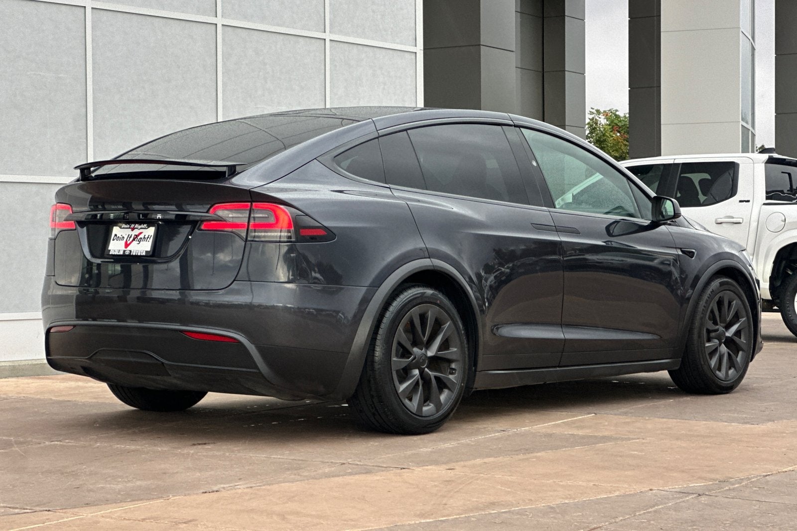 2023 Tesla Model X Standard Range