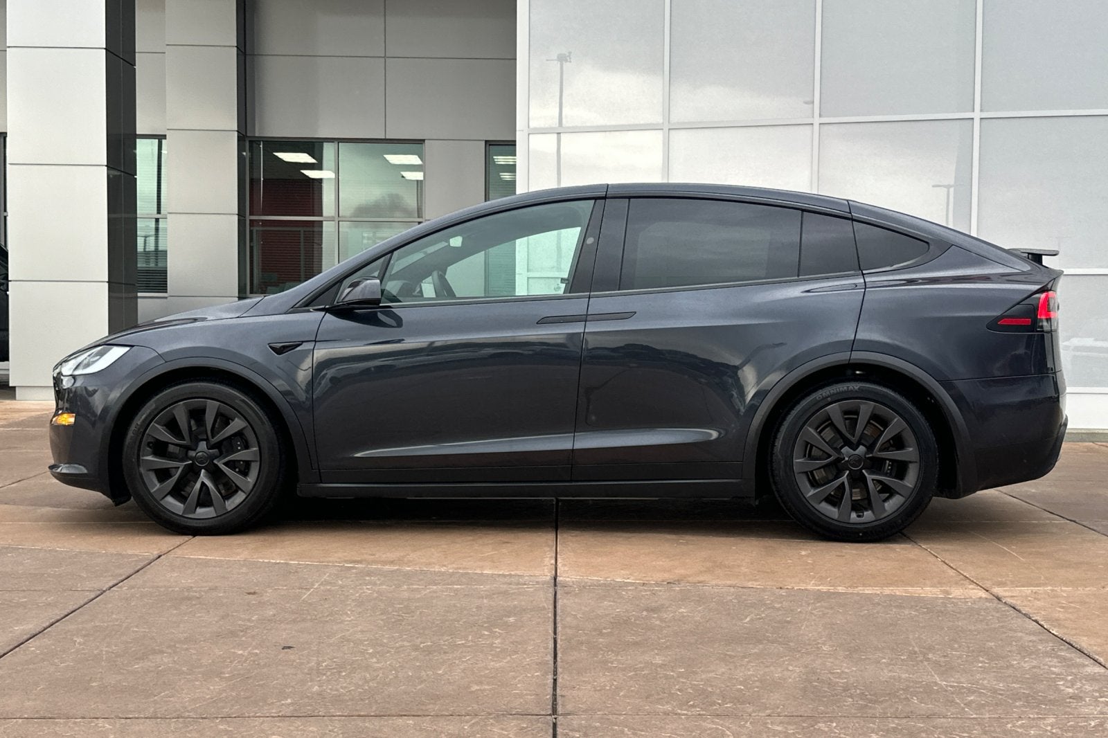 2023 Tesla Model X Standard Range