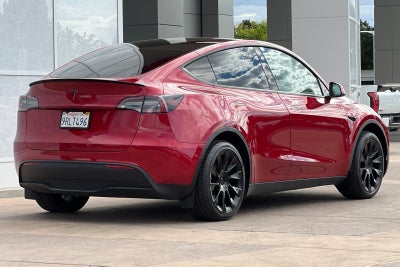 2025 Tesla Model Y Long Range