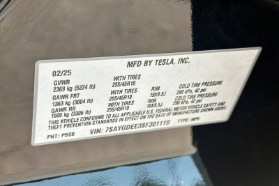 2025 Tesla Model Y Long Range