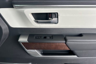 2025 Toyota Sequoia Capstone